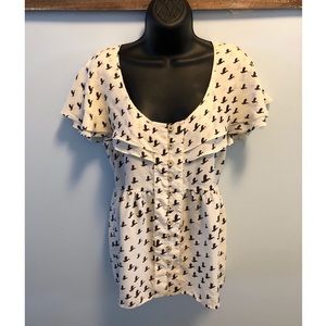 Juicy Couture/ Beautiful silk blouse size 4